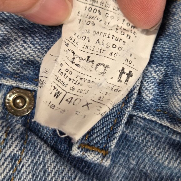 Carhartt Jeans Mens 40X34 Light Wash Denim Relaxed Fit Straight Workwear READ - Picture 4 of 10